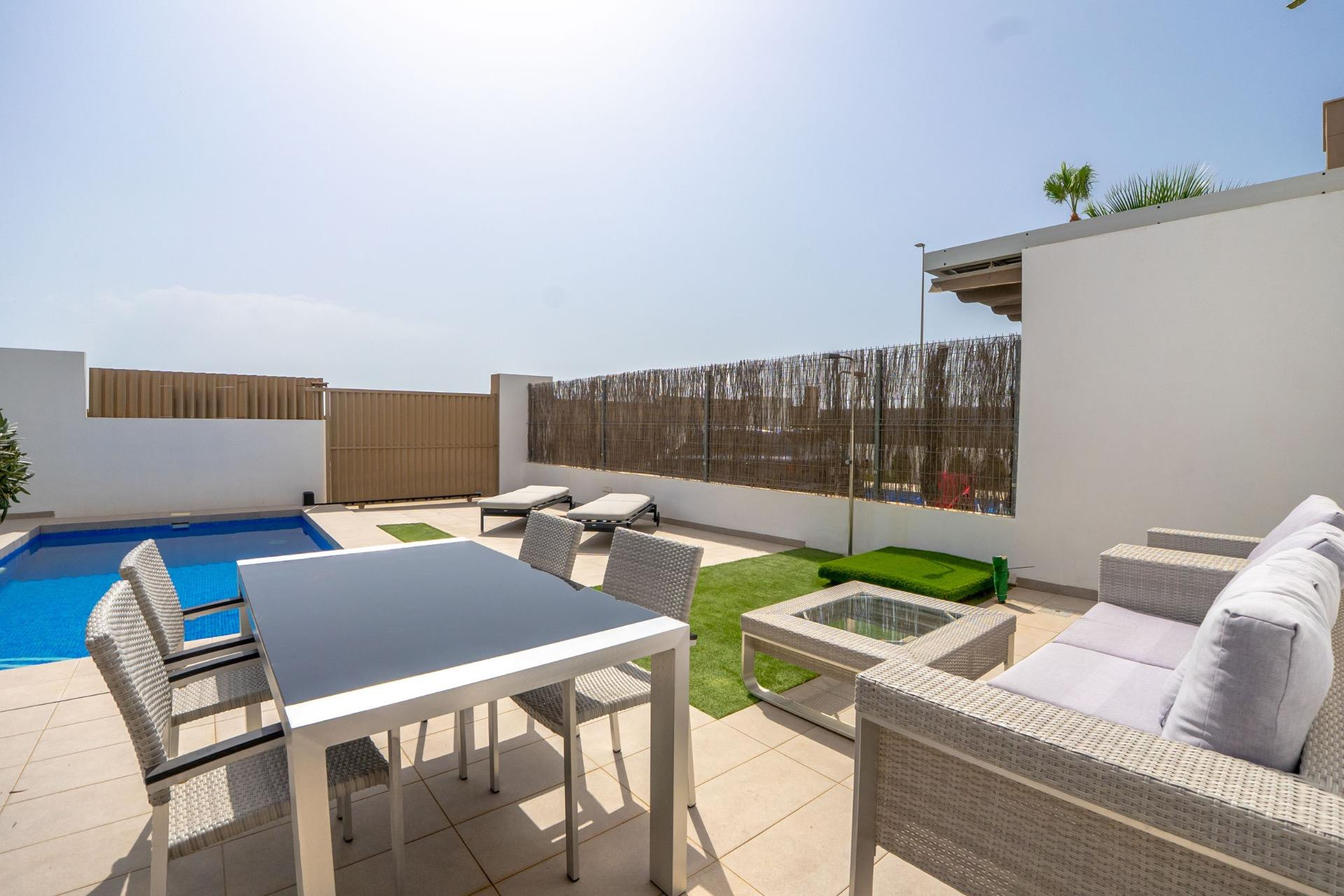 Revente - Villa - Guardamar del Segura - EL RASO