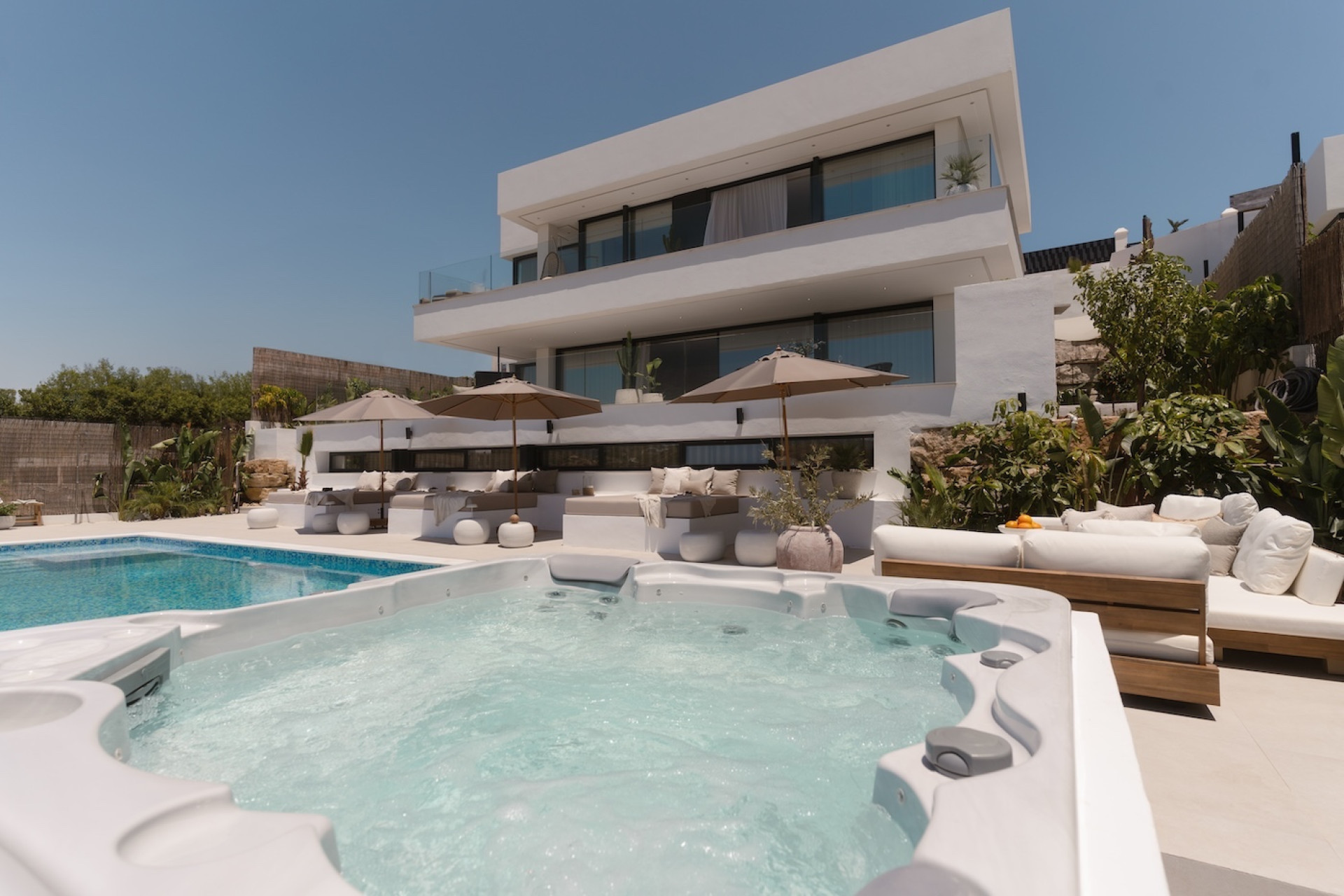 Revente - Villa - Marbella - Nueva Andalucía