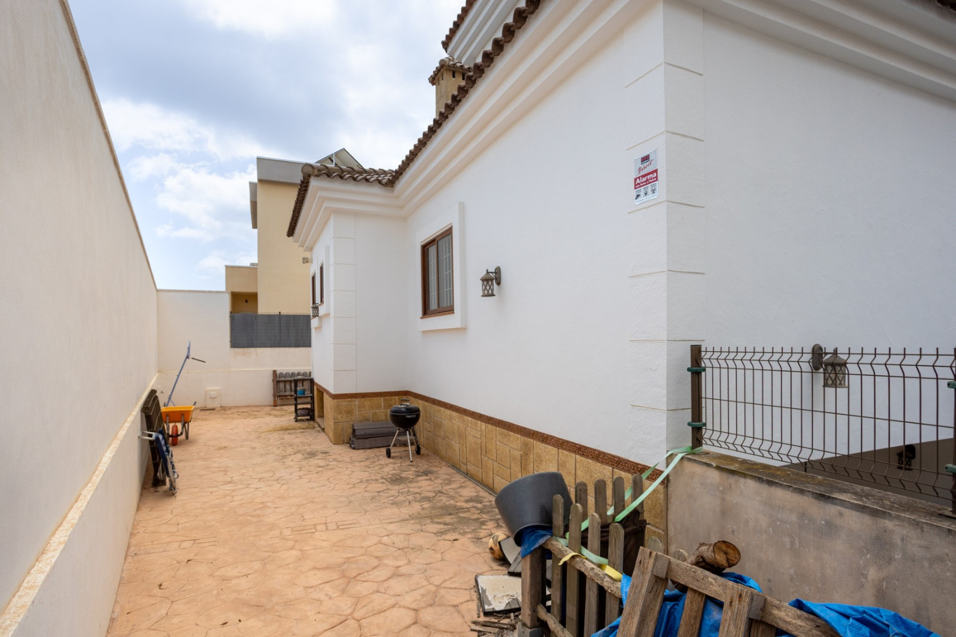 Revente - Villa - Montesinos - La Herrada