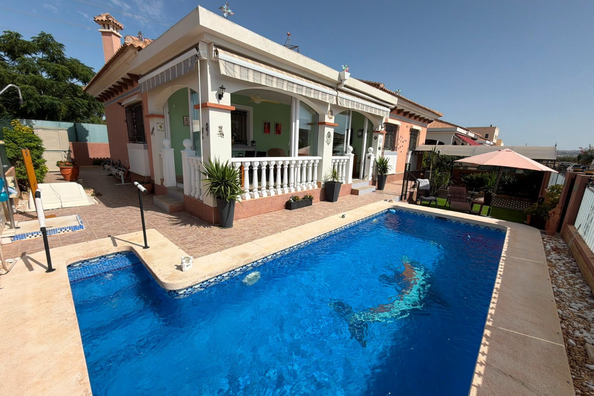 Revente - Villa - Montesinos - La Herrada