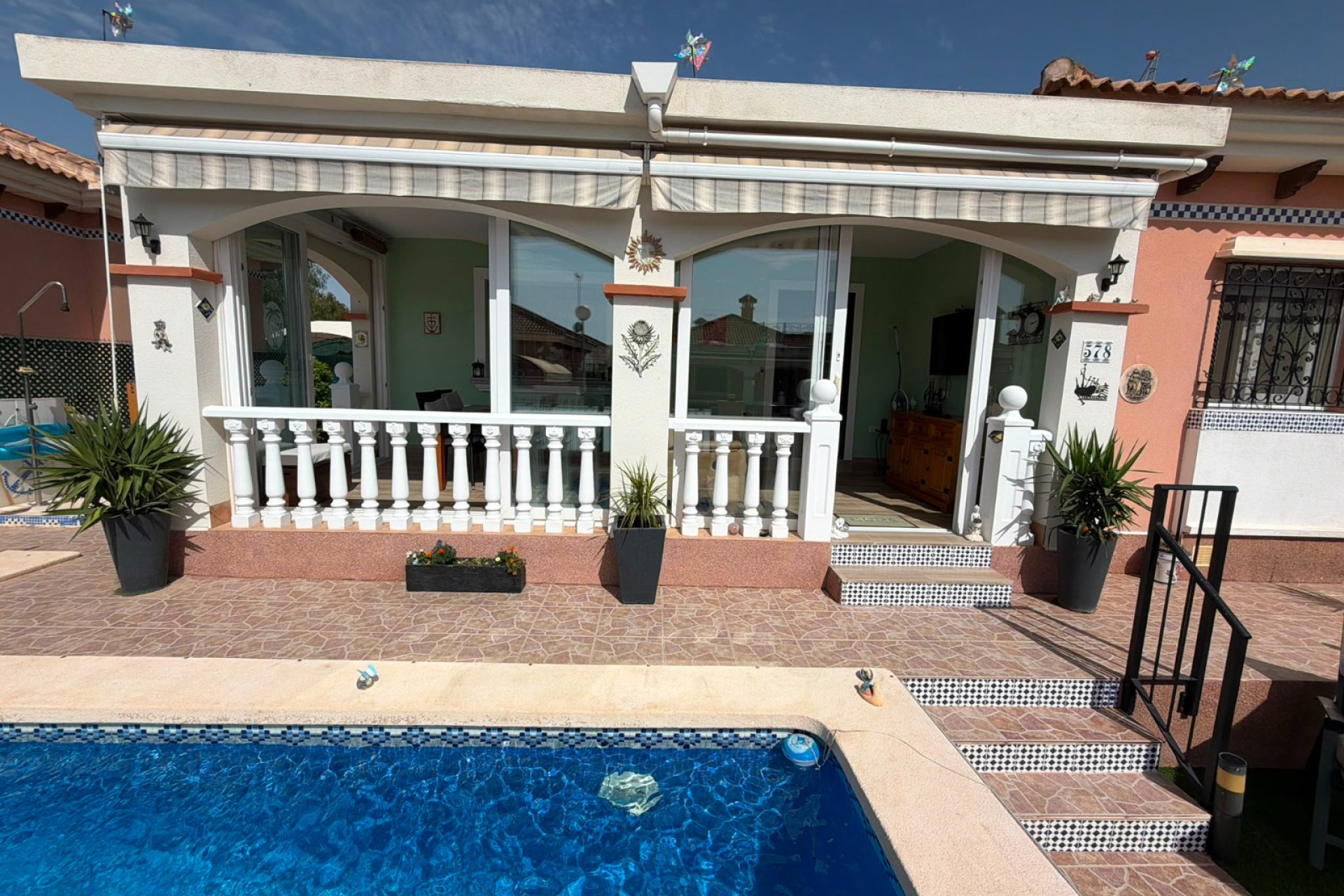 Revente - Villa - Montesinos - La Herrada