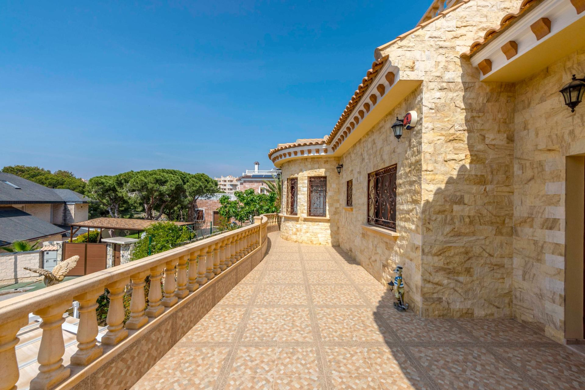 Revente - Villa - Orihuela Costa - Campoamor