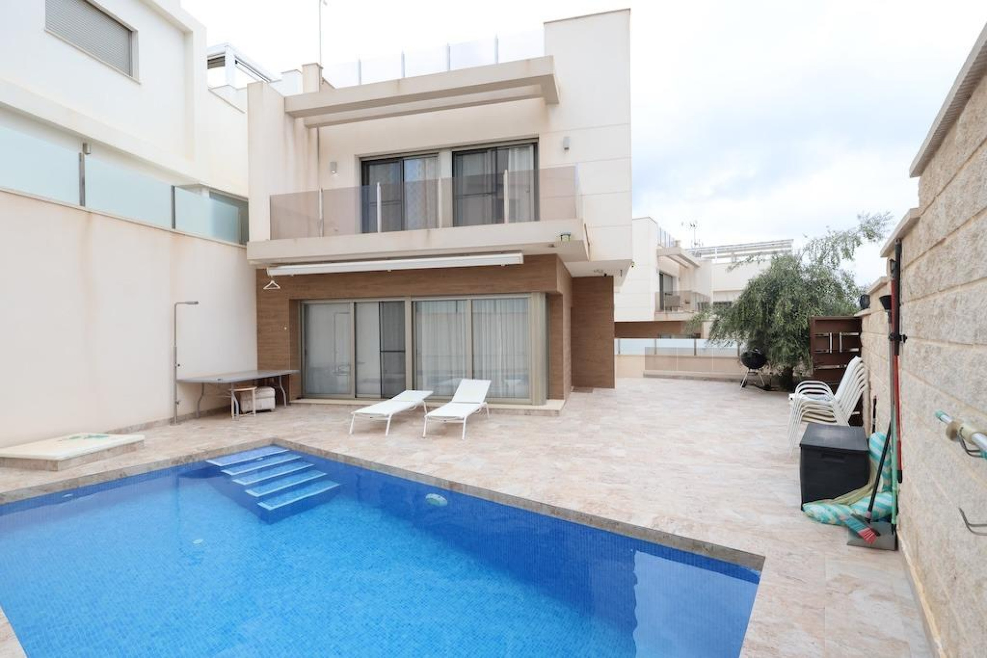 Revente - Villa - Orihuela Costa - Villamartín