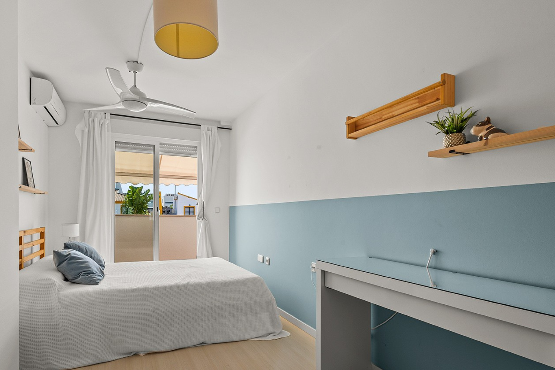 Revente - Villa - Torre de la Horadada - Pueblo Latino