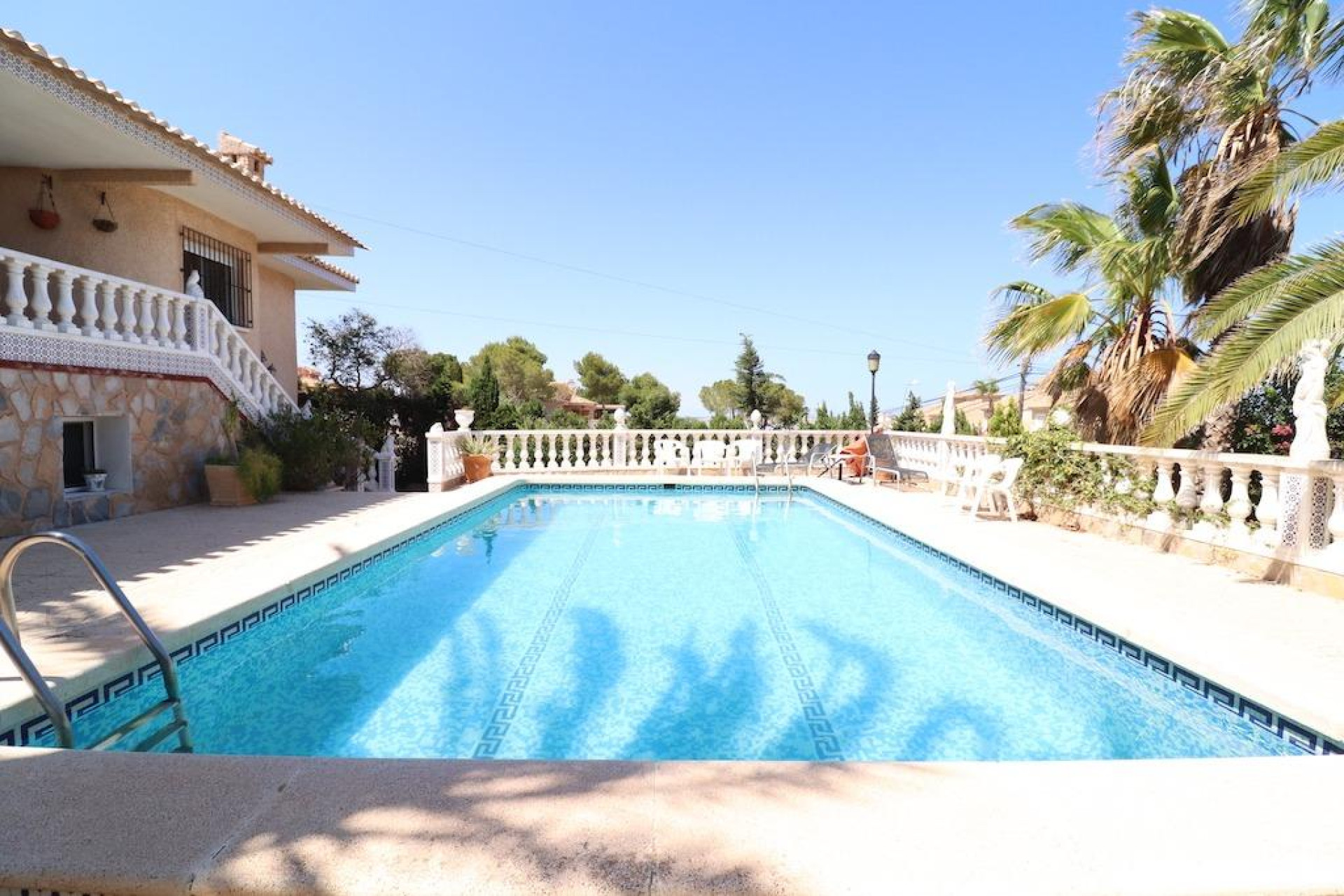 Revente - Villa - Torrevieja - Los Balcones