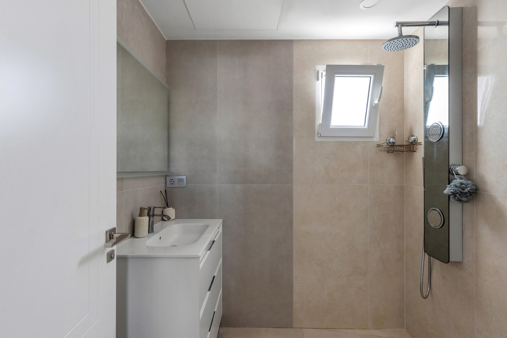 Revente - Villa - Torrevieja - Los Balcones
