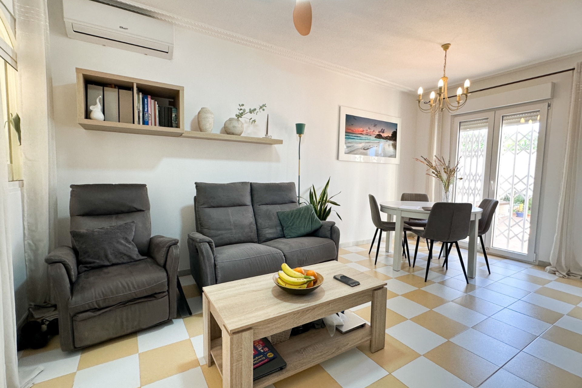 Revente - Villa - Torrevieja - Nueva Torrevieja - Aguas Nuevas