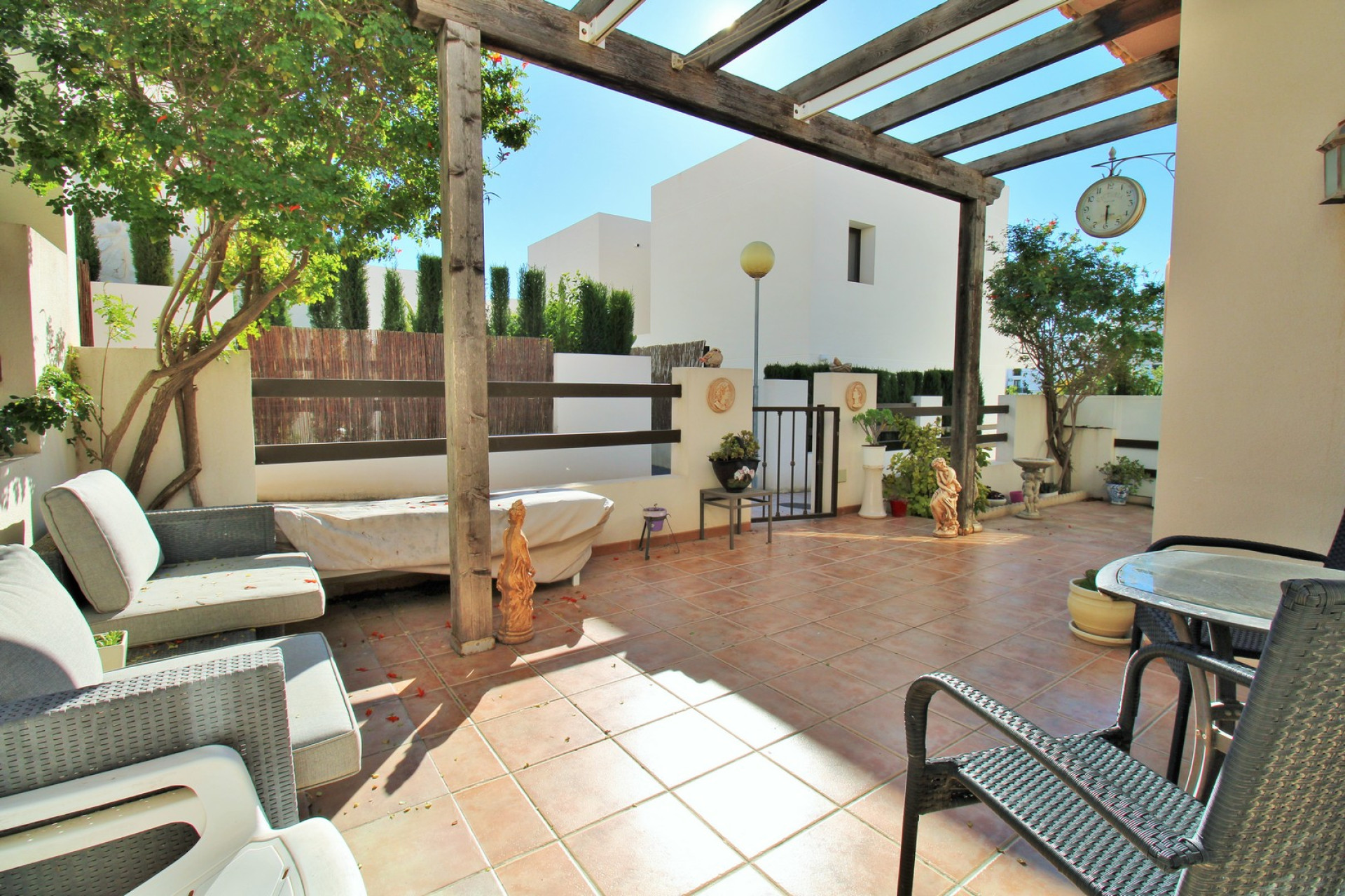Revente - Villa - Villamartín - PAU 8
