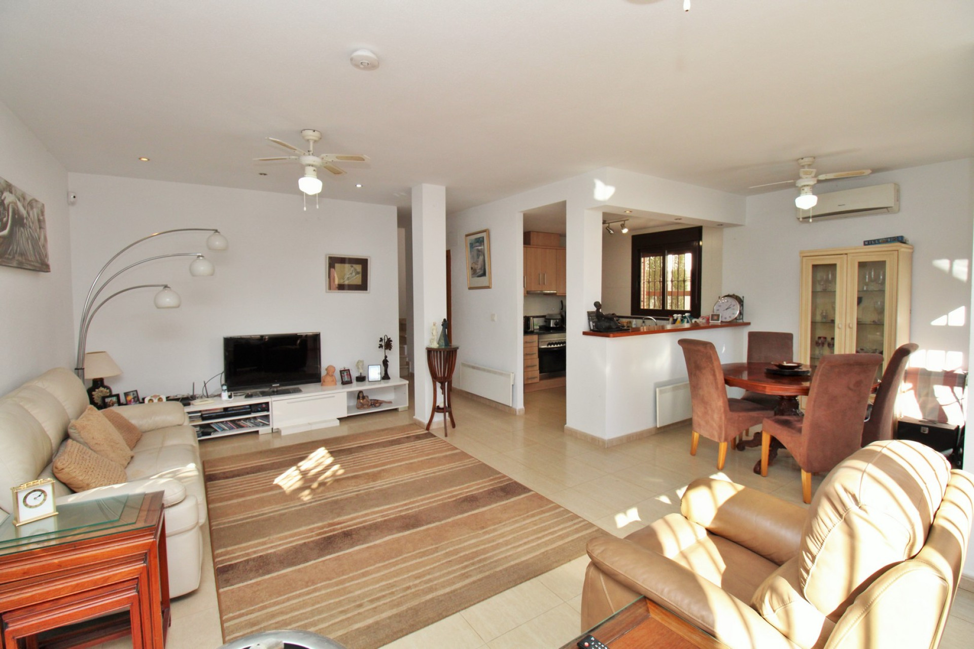 Revente - Villa - Villamartín - PAU 8