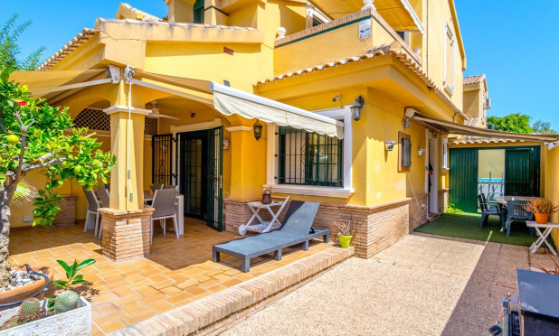 Semi Detached Villa - Wiederverkauf - Orihuela Costa - Campoamor