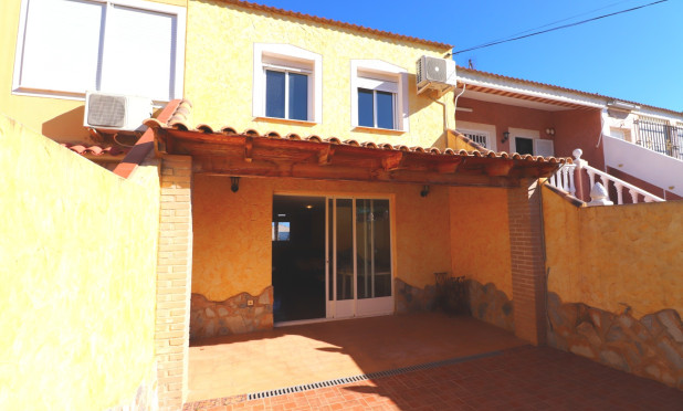 Stadthaus - Wiederverkauf - Orihuela Costa - Los Balcones