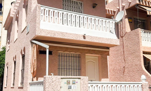 Stadthaus - Wiederverkauf - Torrevieja - Centro