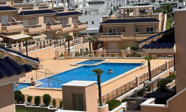 Stadthaus - Wiederverkauf - Torrevieja - Los Balcones