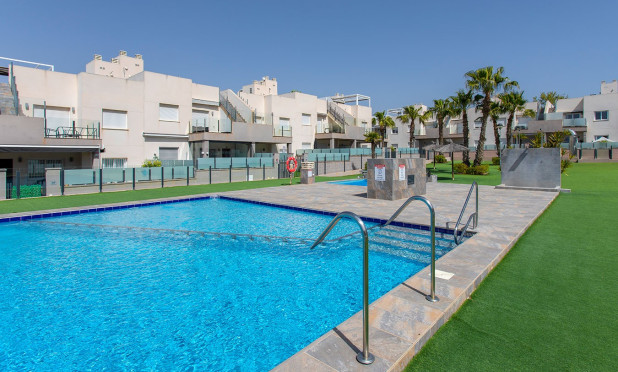Townhouse - Resale - Torrevieja - Aguas Nuevas
