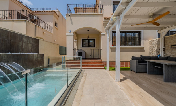 Villa Detached - Wiederverkauf - Torrevieja - Torreta - Florida
