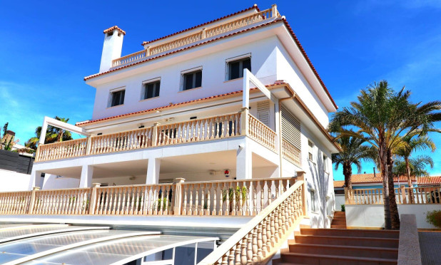 Villa - Herverkoop - Orihuela Costa - C-64687
