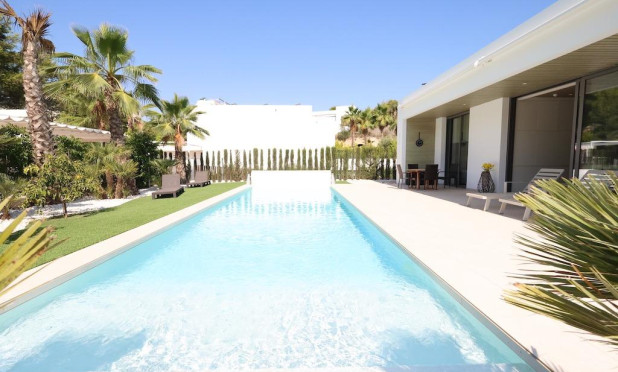 Villa - Herverkoop - Orihuela - Las Colinas Golf