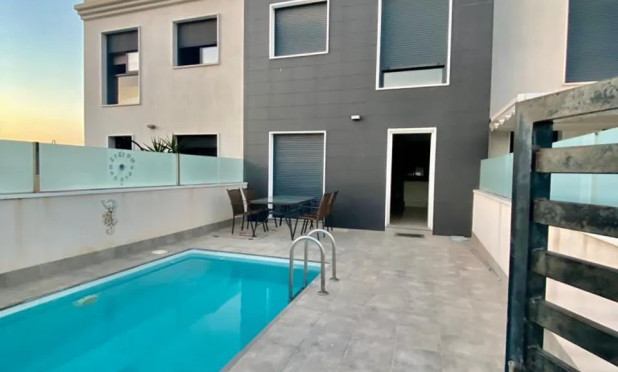 Villa - Herverkoop - San Javier - C-39746