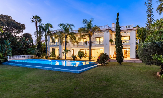 Villa - Neue Gebäude - Estepona - Estepona