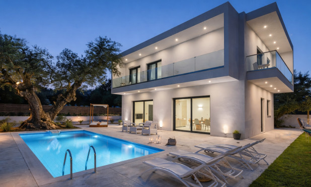 Villa - Neue Gebäude - Estepona - NB-11826