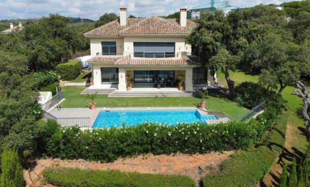 Villa - Nouvelle construction - San Roque - NB-77477