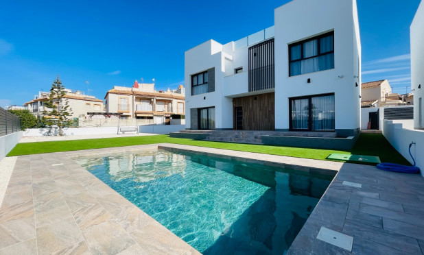 Villa - Nowy budynek - Torrevieja - torrevieja