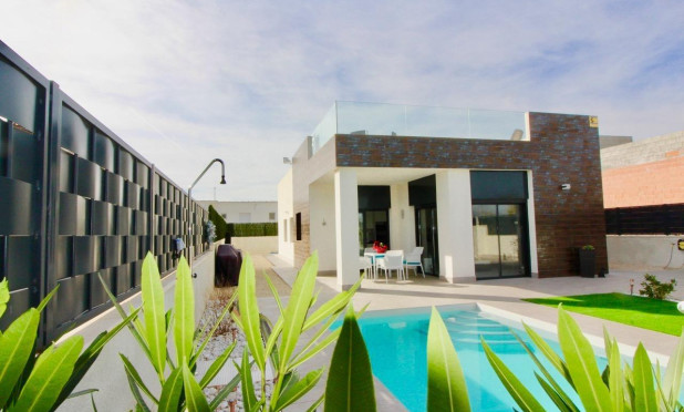 Villa - Obra nueva - Pinoso - NB-94577