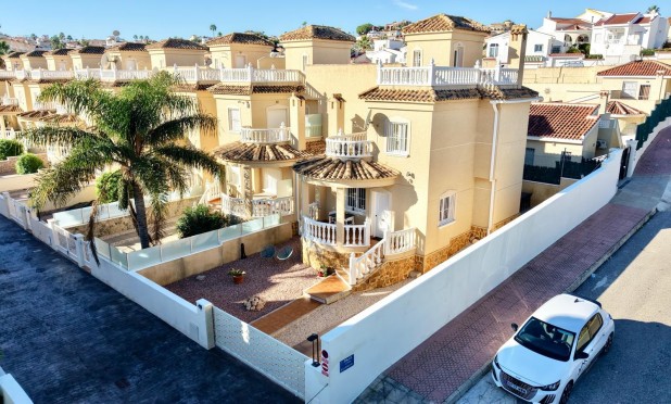 Villa - Odsprzedaż - Ciudad Quesada - La Marquesa Golf
