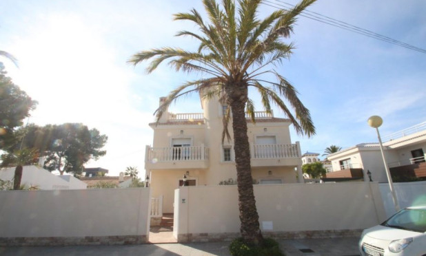 Villa - Odsprzedaż - Orihuela Costa - C-48894