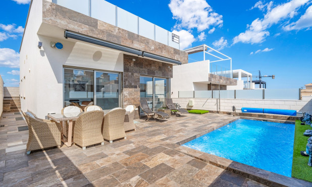 Villa - Odsprzedaż - Orihuela Costa - Villamartín