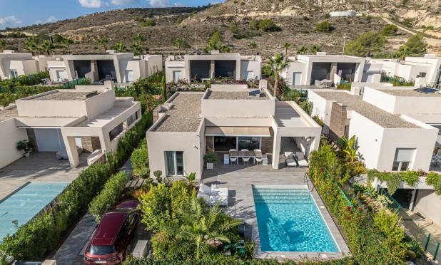 Villa - Resale - Algorfa - La Finca Golf