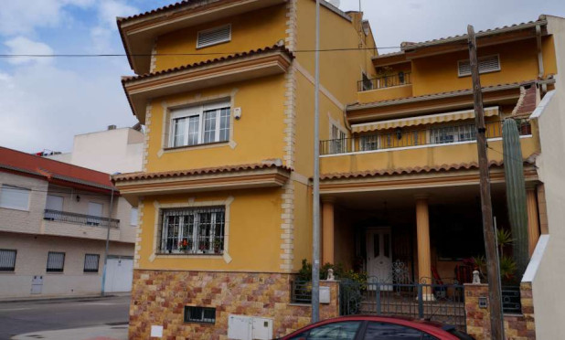 Villa - Resale - Almoradí - Almoradí