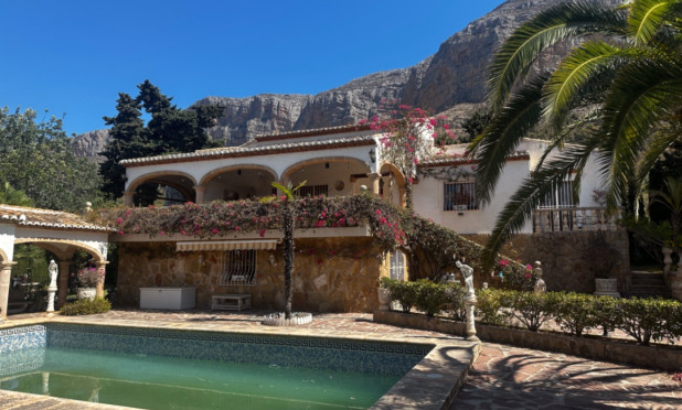 Villa - Resale - Jávea - Montgó