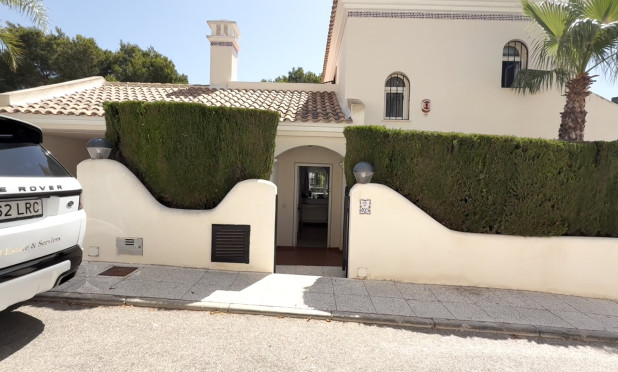 Villa - Resale - Orihuela - C-98387