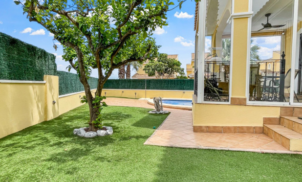 Villa - Resale - Orihuela Costa - C-42429