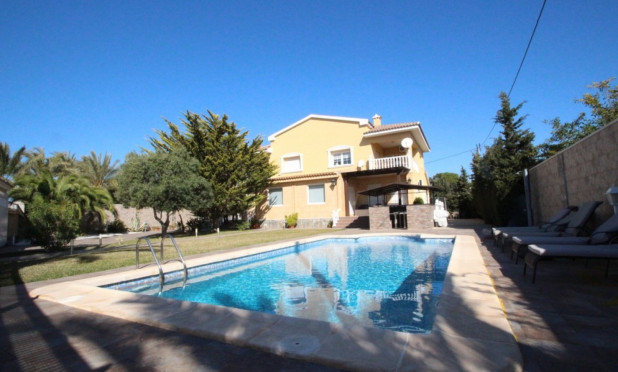 Villa - Resale - Orihuela Costa - C-43929