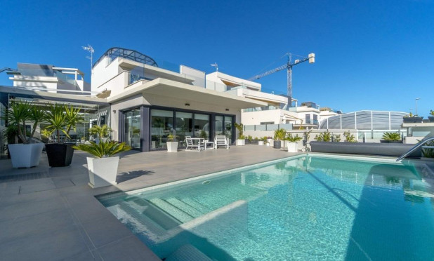 Villa - Resale - Orihuela Costa - C-49055