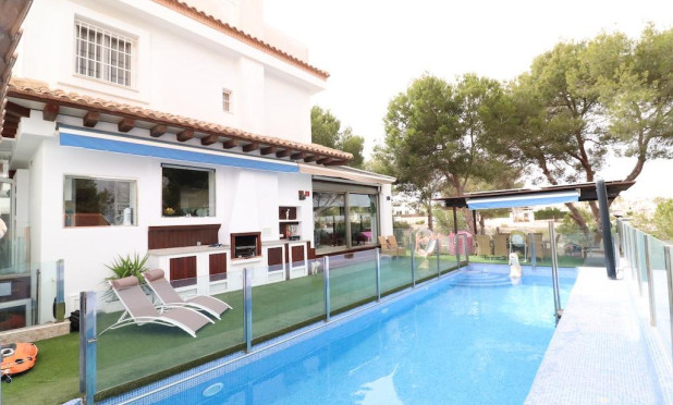 Villa - Resale - Orihuela Costa - Montezenia