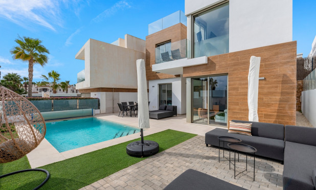 Villa - Resale - Orihuela Costa - Villamartín