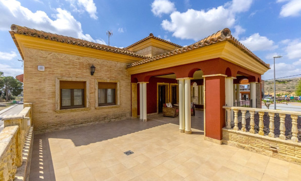 Villa - Resale - Orihuela - Orihuela