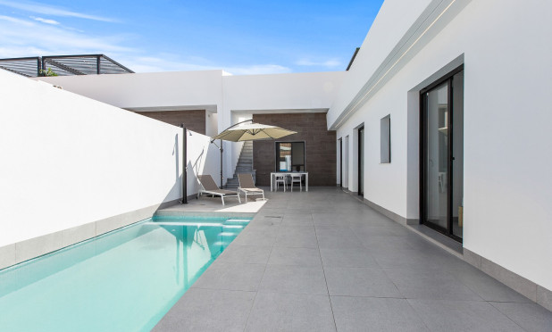 Villa - Resale - Roldan - Lo Ferro