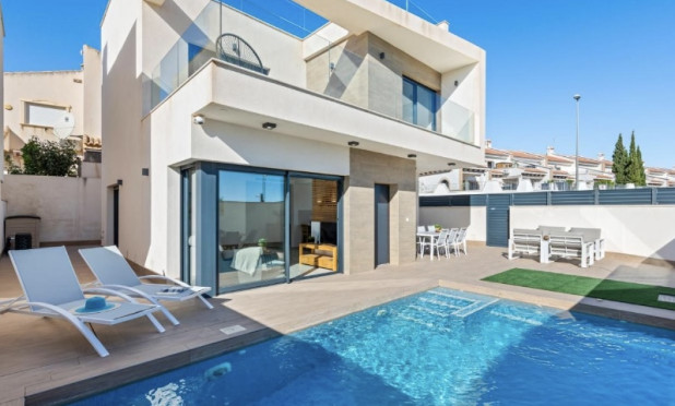 Villa - Resale - San Miguel de Salinas - SAN MIGUEL DE SALINAS
