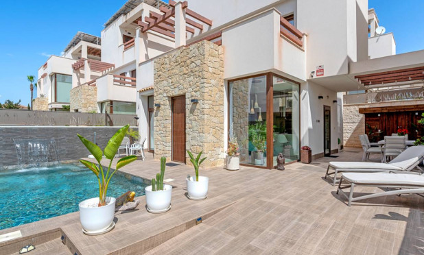 Villa - Reventa - Ciudad Quesada - C-27002