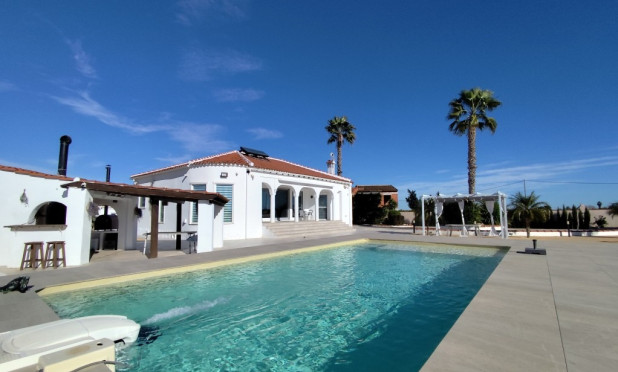 Villa - Reventa - El Mudamiento - El Mudamiento