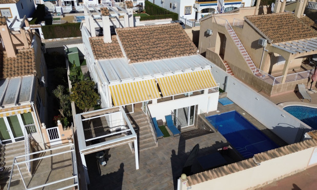 Villa - Reventa - Orihuela Costa - C-39505