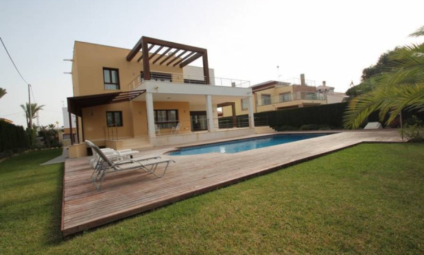 Villa - Reventa - Orihuela Costa - C-71491