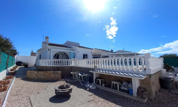 Villa - Reventa - Torrevieja - La Siesta
