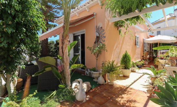 Villa - Reventa - Torrevieja - Los altos