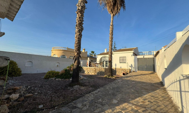 Villa - Reventa - Torrevieja - San luis