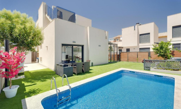 Villa - Reventa - Torrevieja - torrevieja